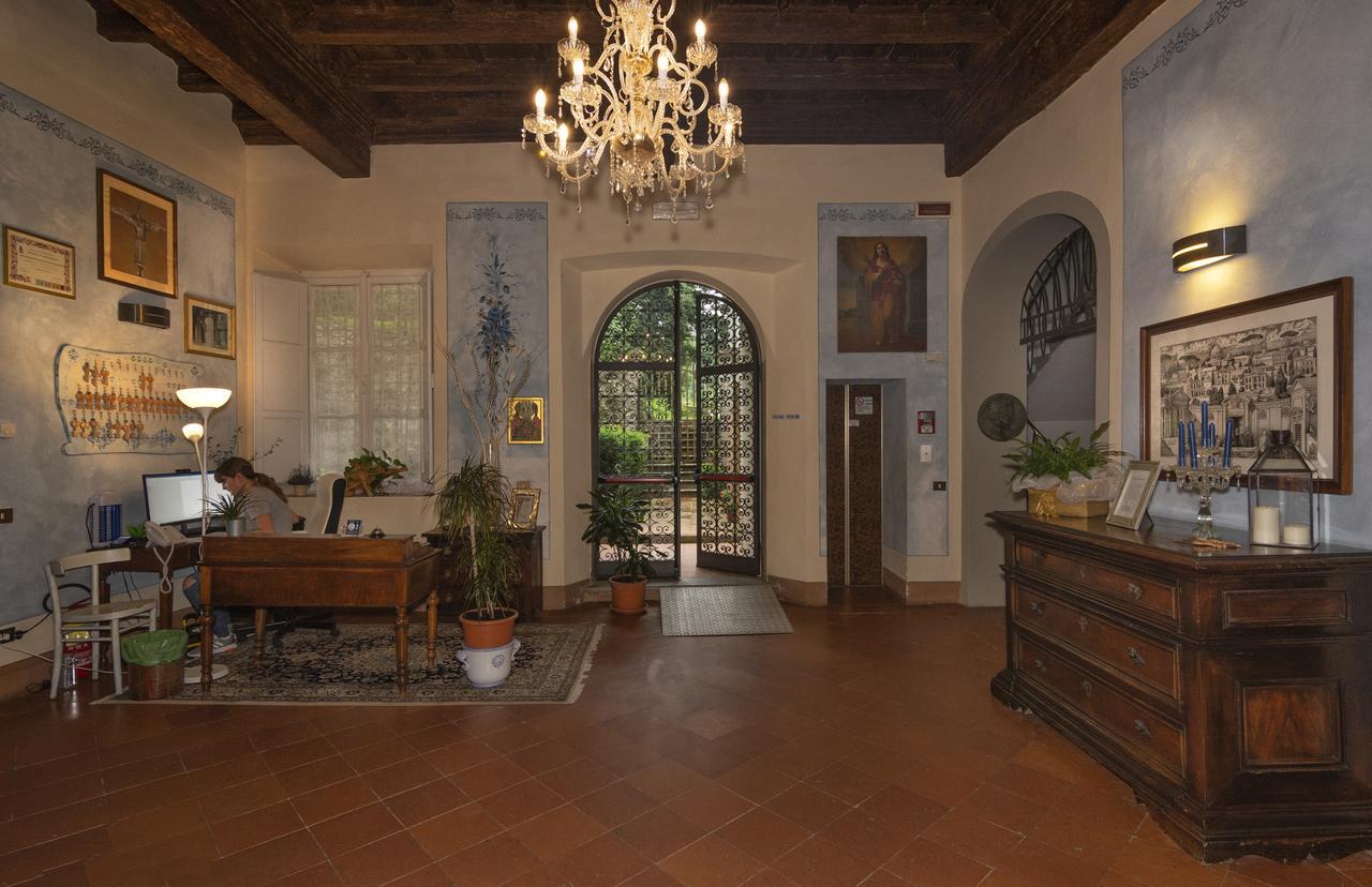 Hotel Casa Diocesana Di Lucca Exterior photo