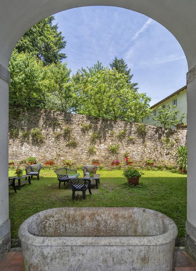 Hotel Casa Diocesana Di Lucca Exterior photo